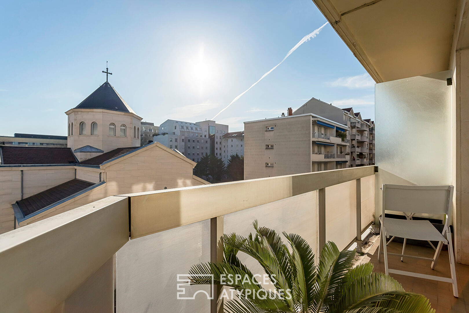 Rénovation d’architecte avec balcon et vue