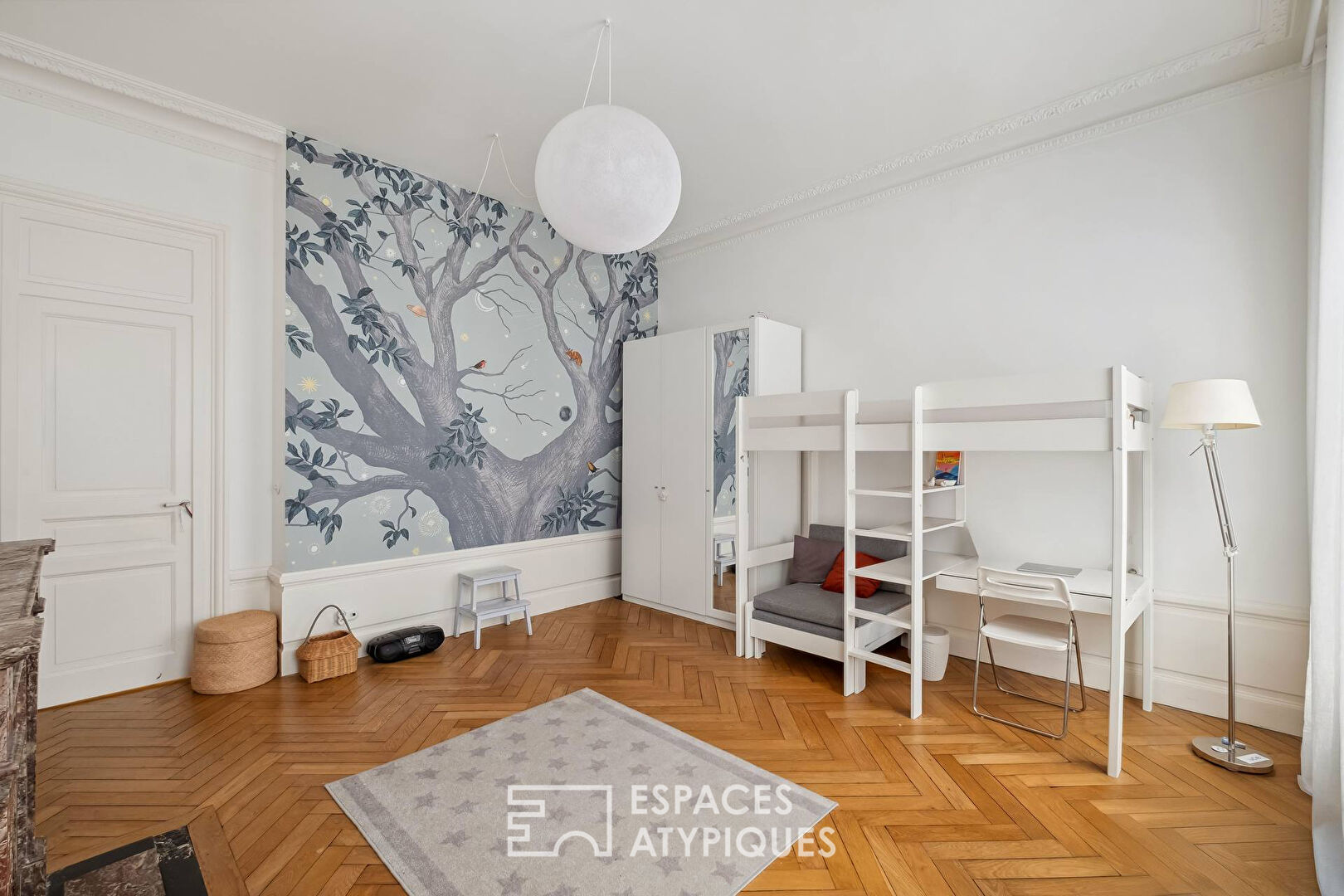 Apartment renovated by an architect a few steps from Place Lyautey