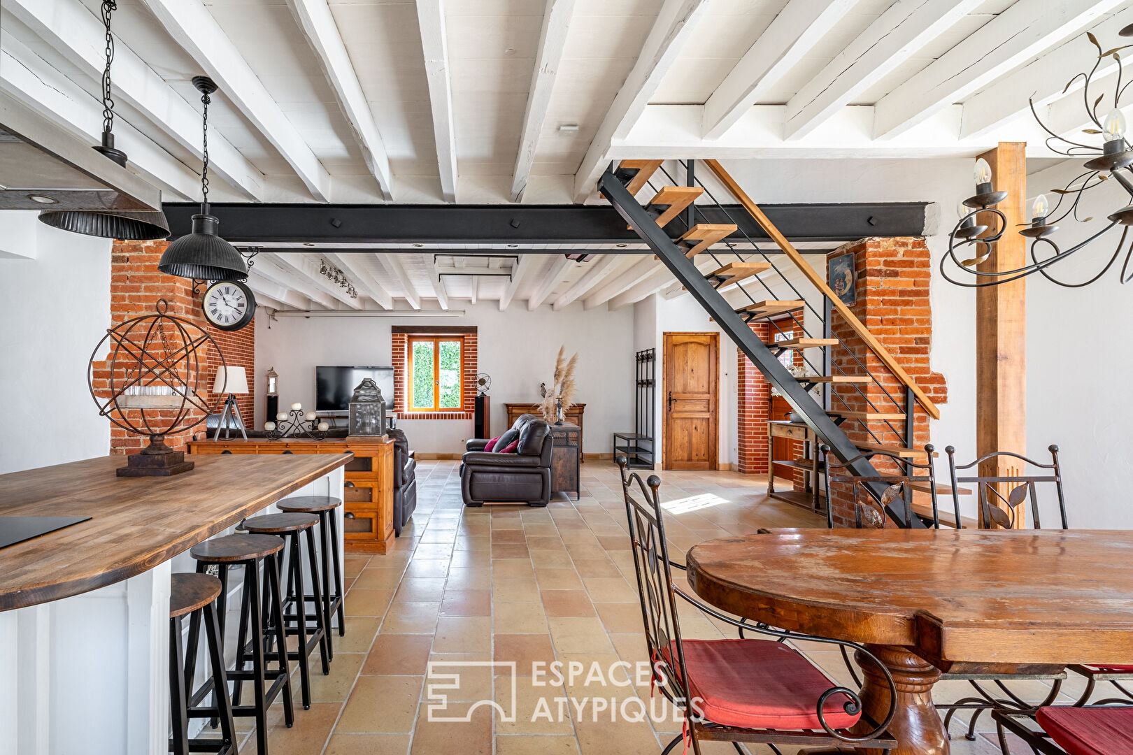 Old renovated barn with swimming pool