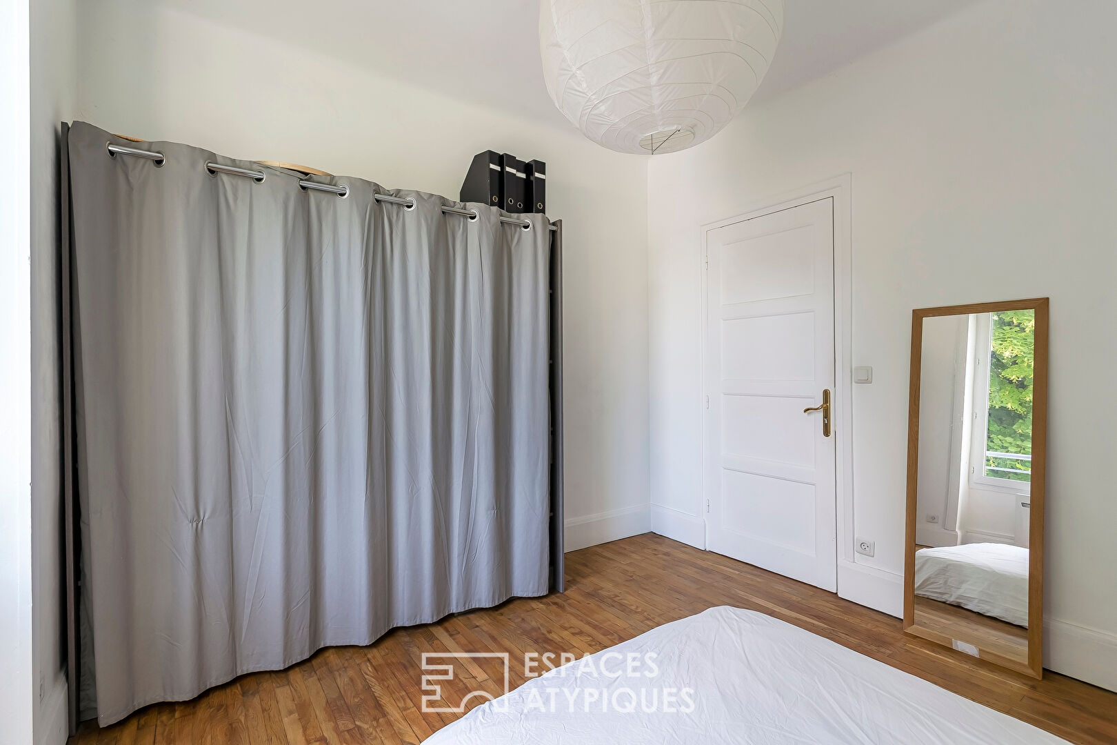 Bright apartment with a view of the Saône