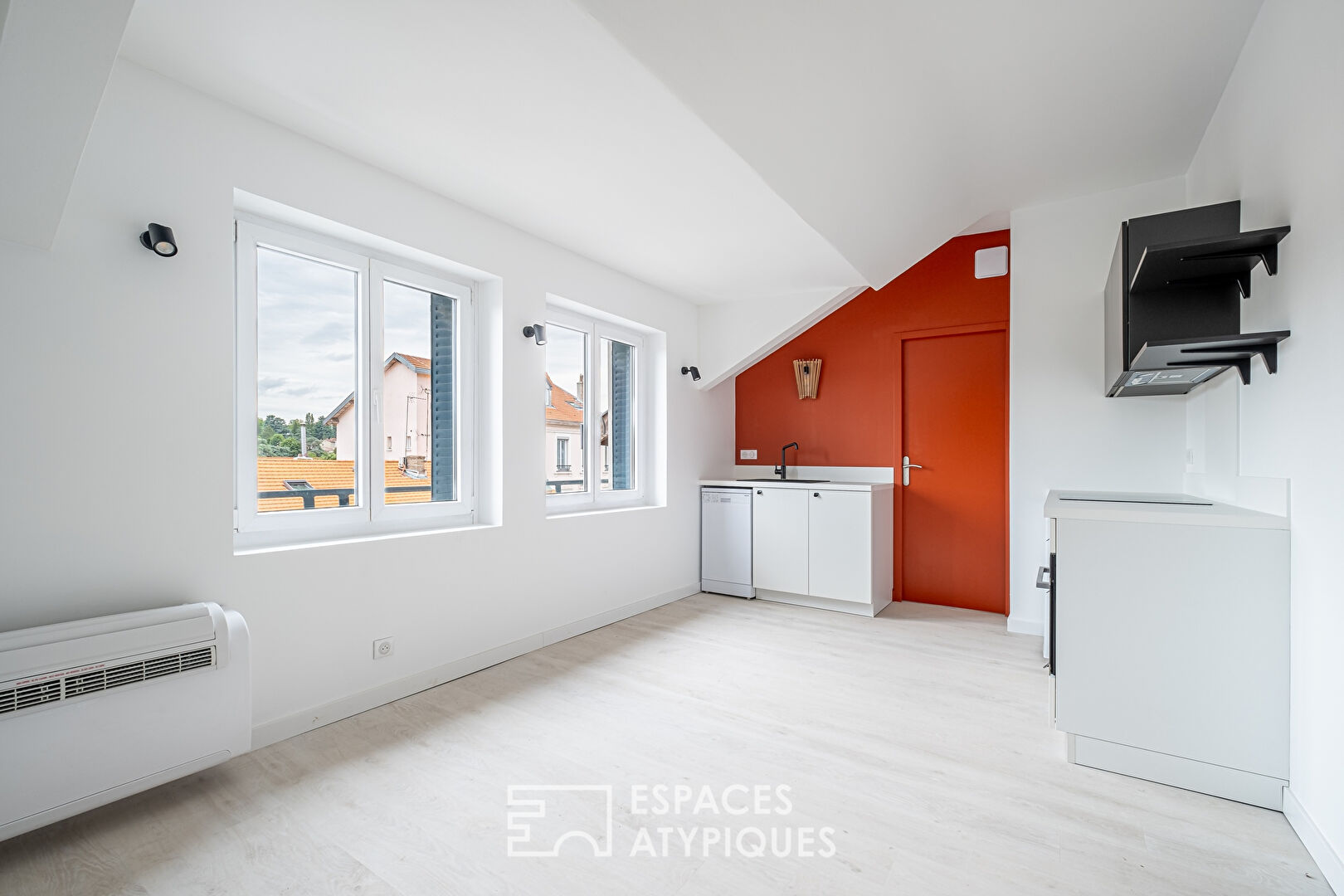 Appartement entièrement rénové en dernier étage