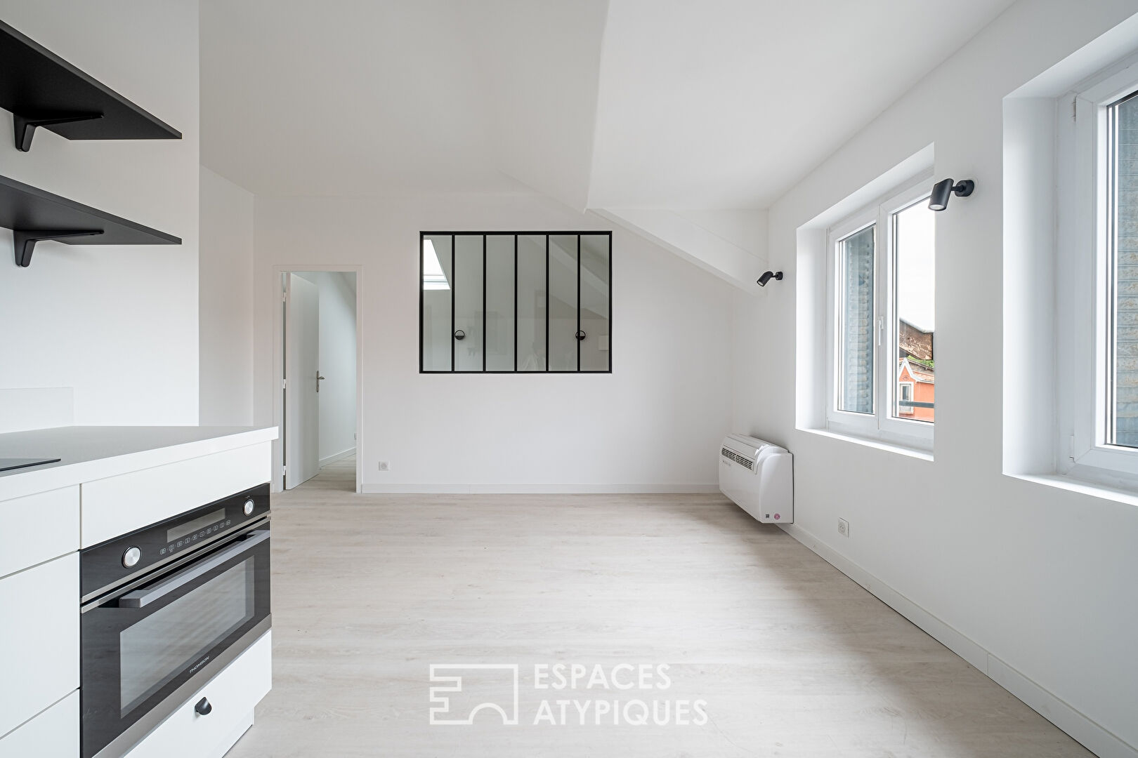 Appartement entièrement rénové en dernier étage