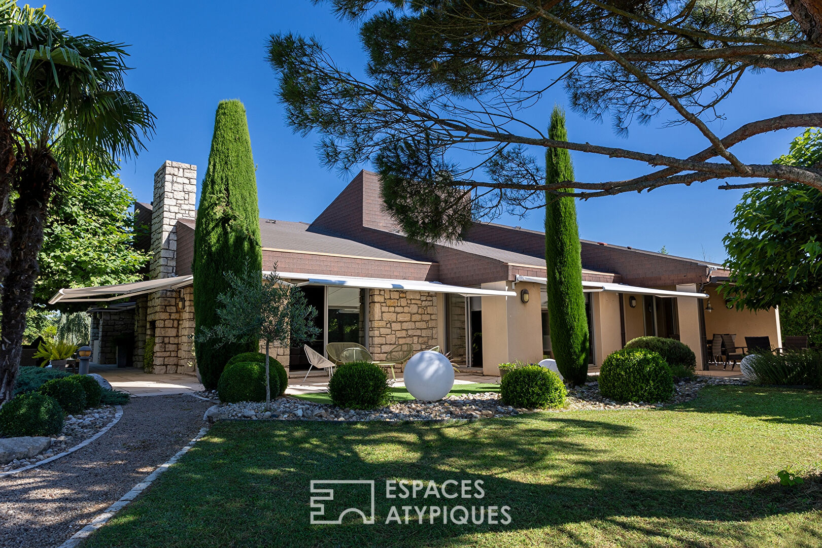 Architect’s house with swimming pool