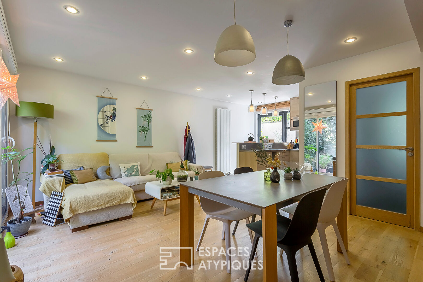 Townhouse with garden and terrace