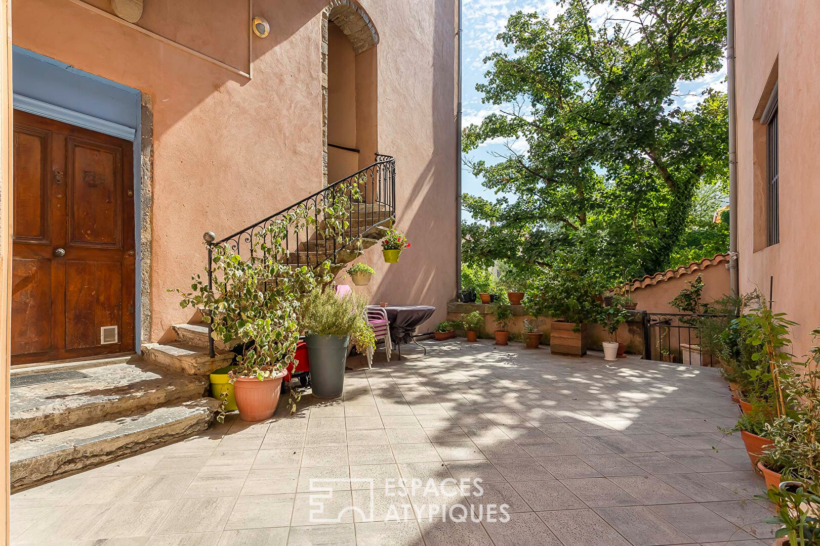 Appartement rénové dans un ancien relais de poste