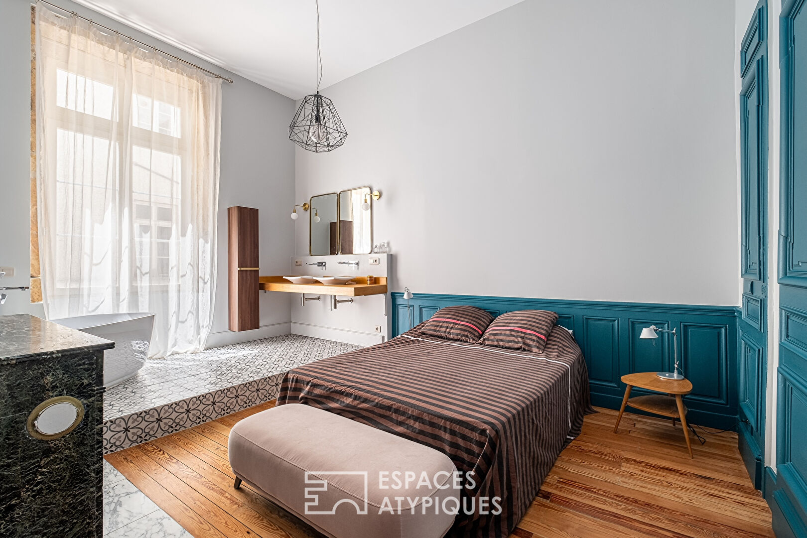 Magnifique appartement bourgeois donnant sur la Place Bellecour