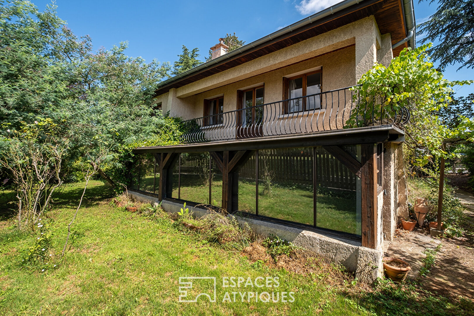 House with garden to renovate