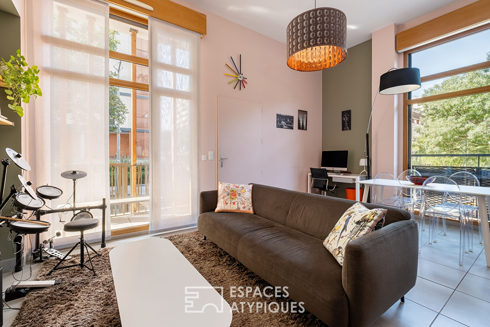 Appartement esprit loft avec terrasse à Garibaldi