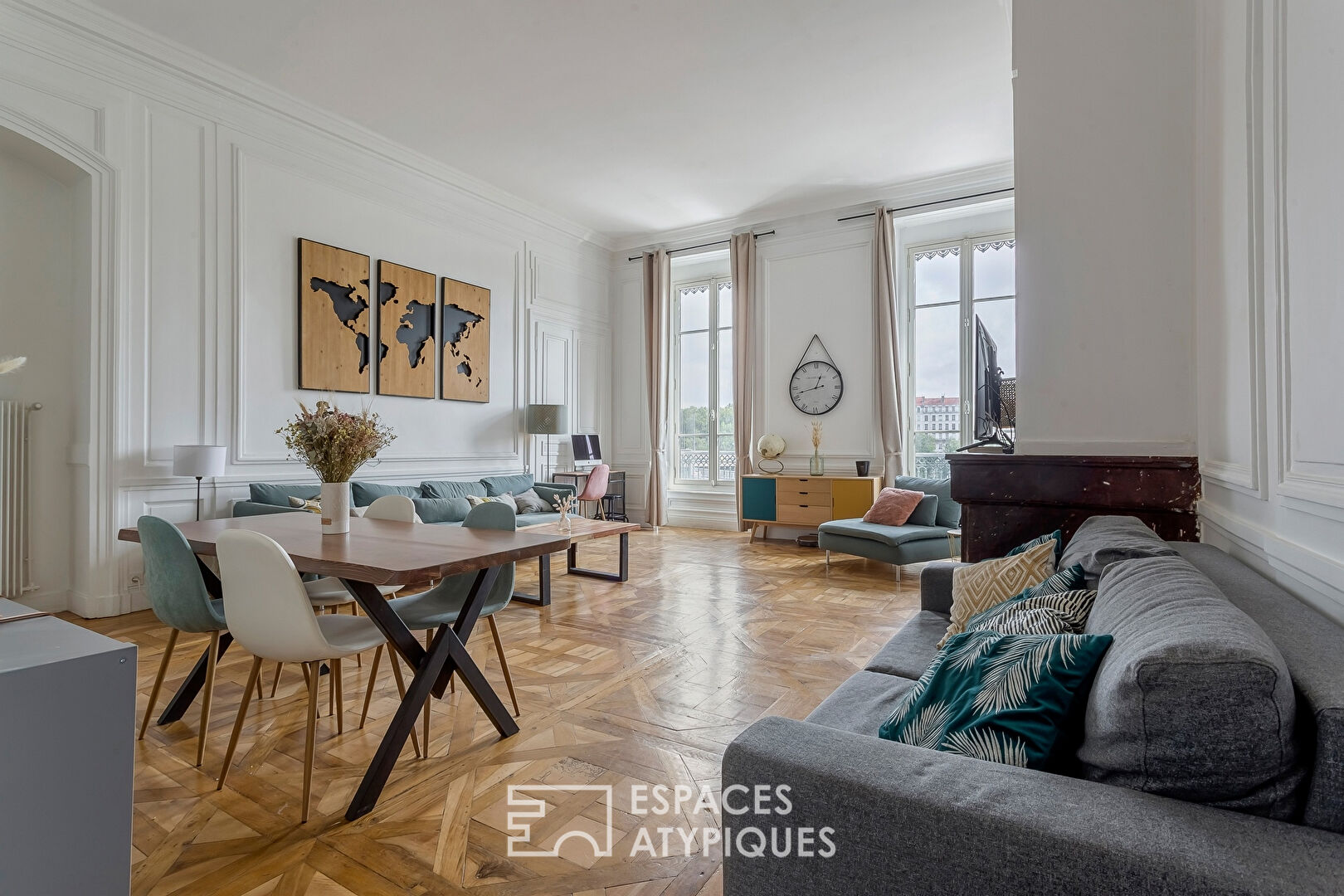 Appartement rénové avec vue Rhône