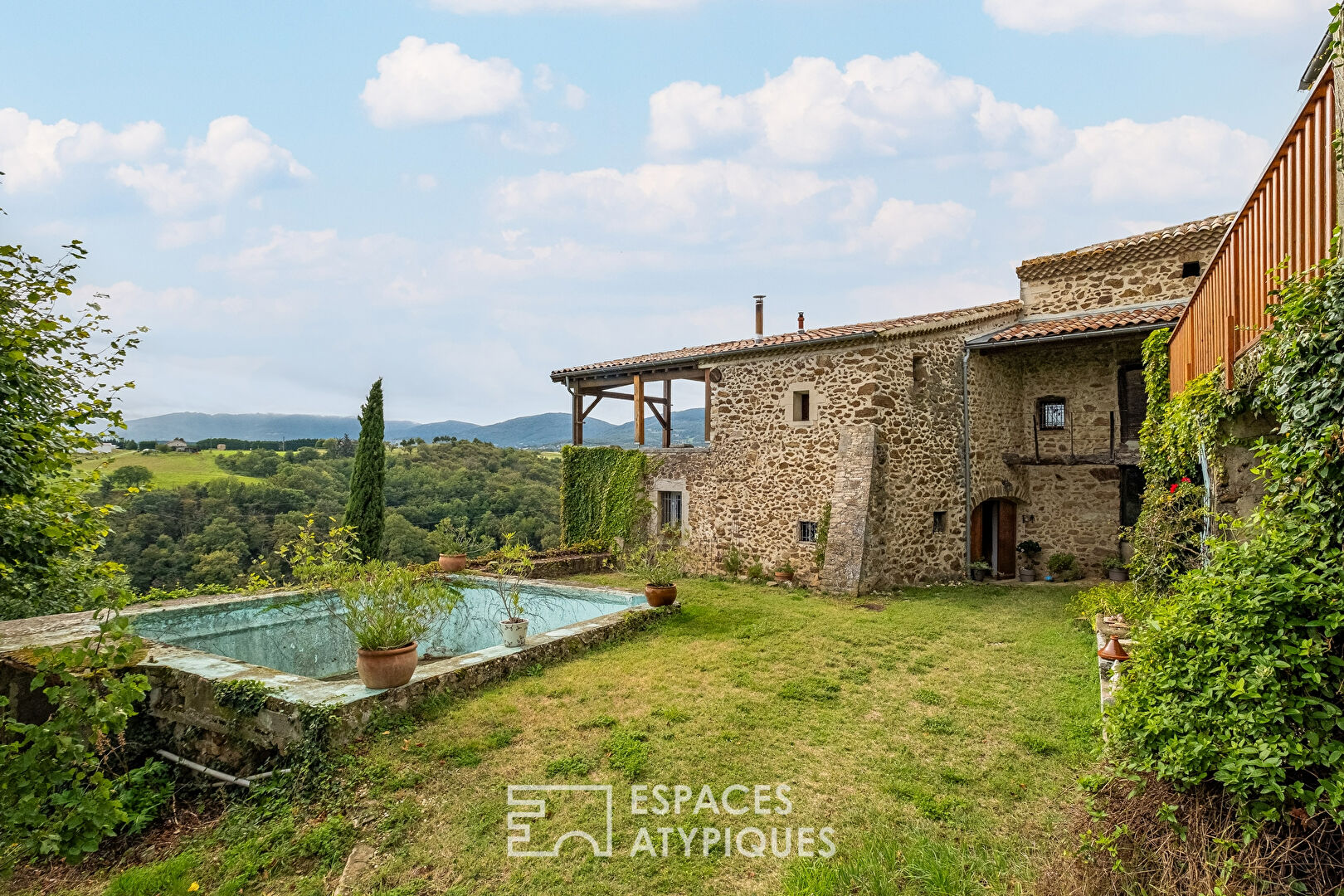 Maison au cœur d’un vignoble