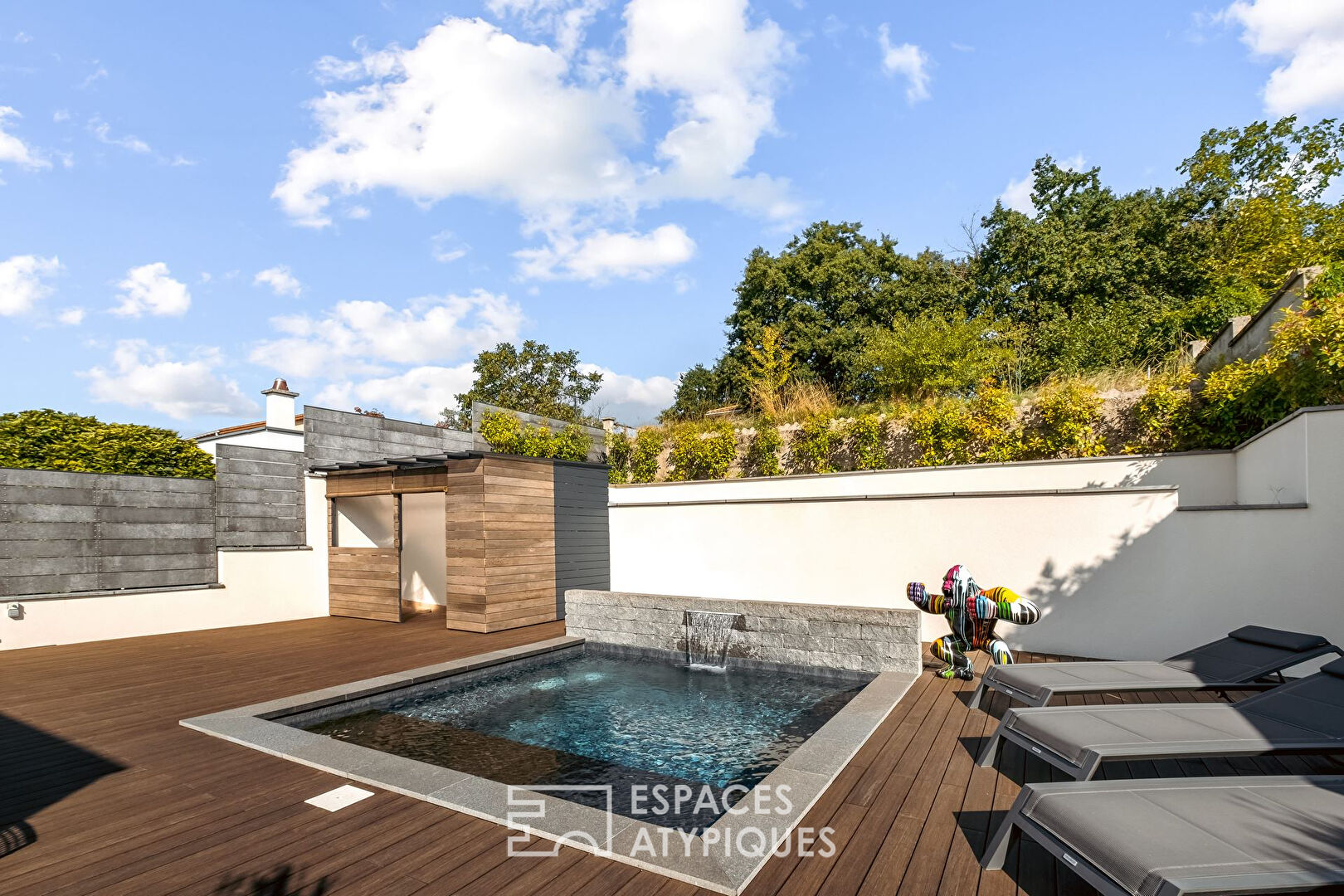 Maison contemporaine avec piscine