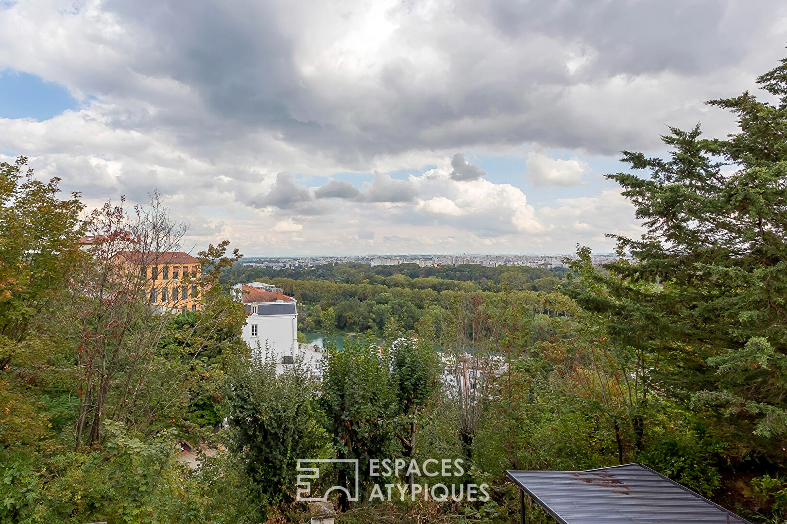 Appartement rénové par un architecte avec vue