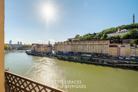 Magnifique appartement bourgeois avec vue imprenable sur la Saône