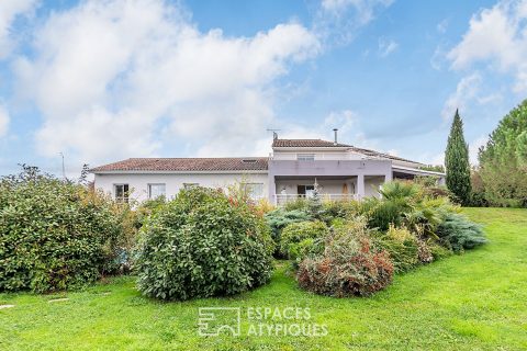 Architect’s house in the heart of the countryside in Dommartin