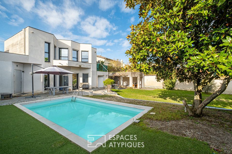 Maison d'Architecte avec Piscine en plein centre d'Irigny