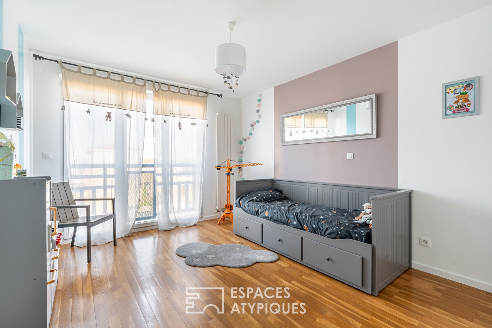 Duplex avec terrasse et vue dégagée en dernier étage