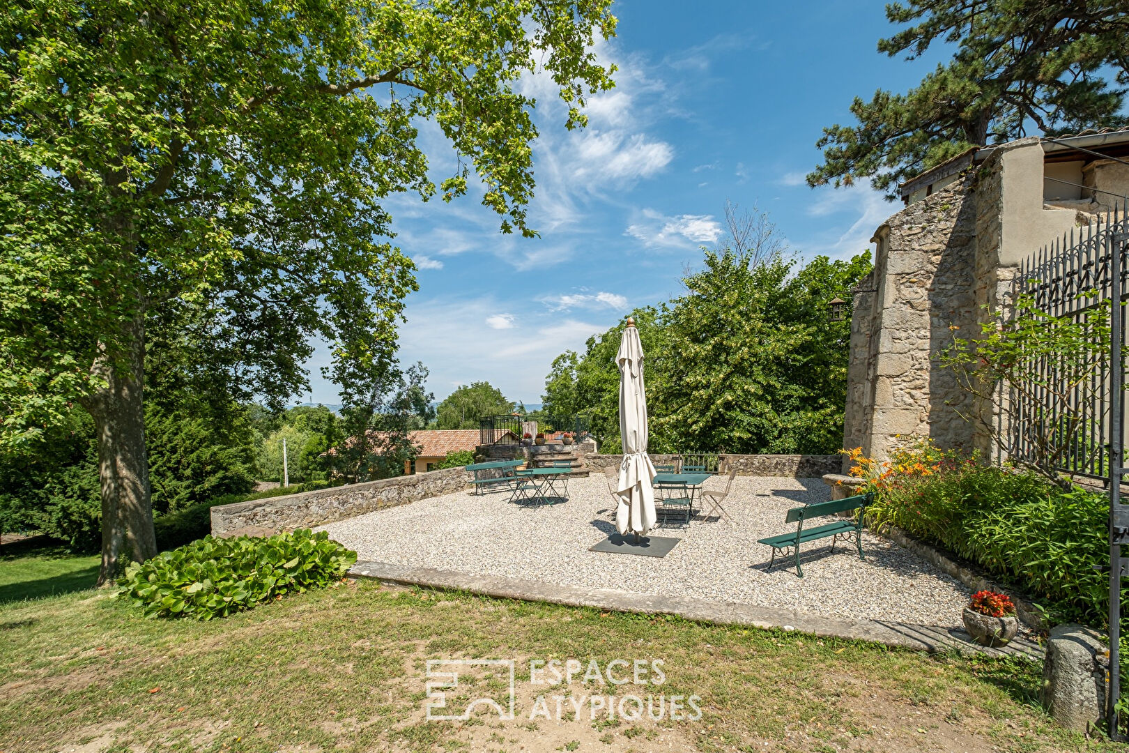 Maison historique dans un cadre idyllique