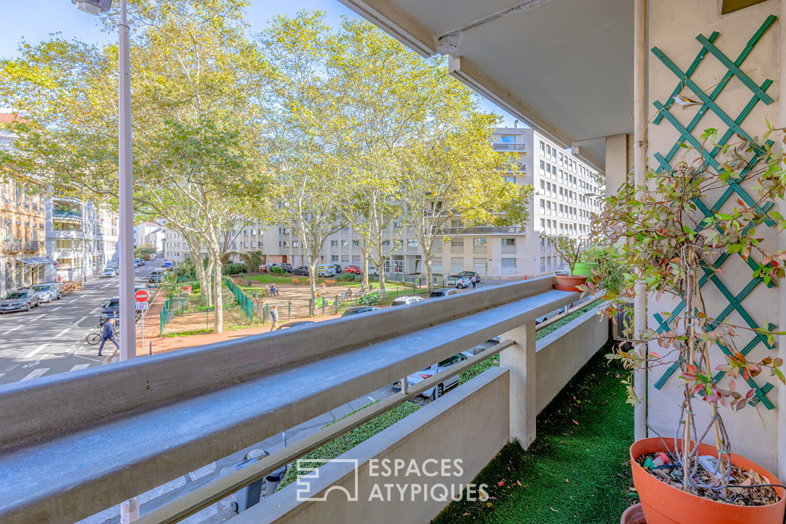 Appartement T5 rénové avec balcons