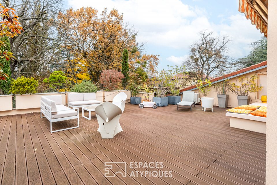 Appartement familial de 5 pièces en dernier étage avec terrasse et garage