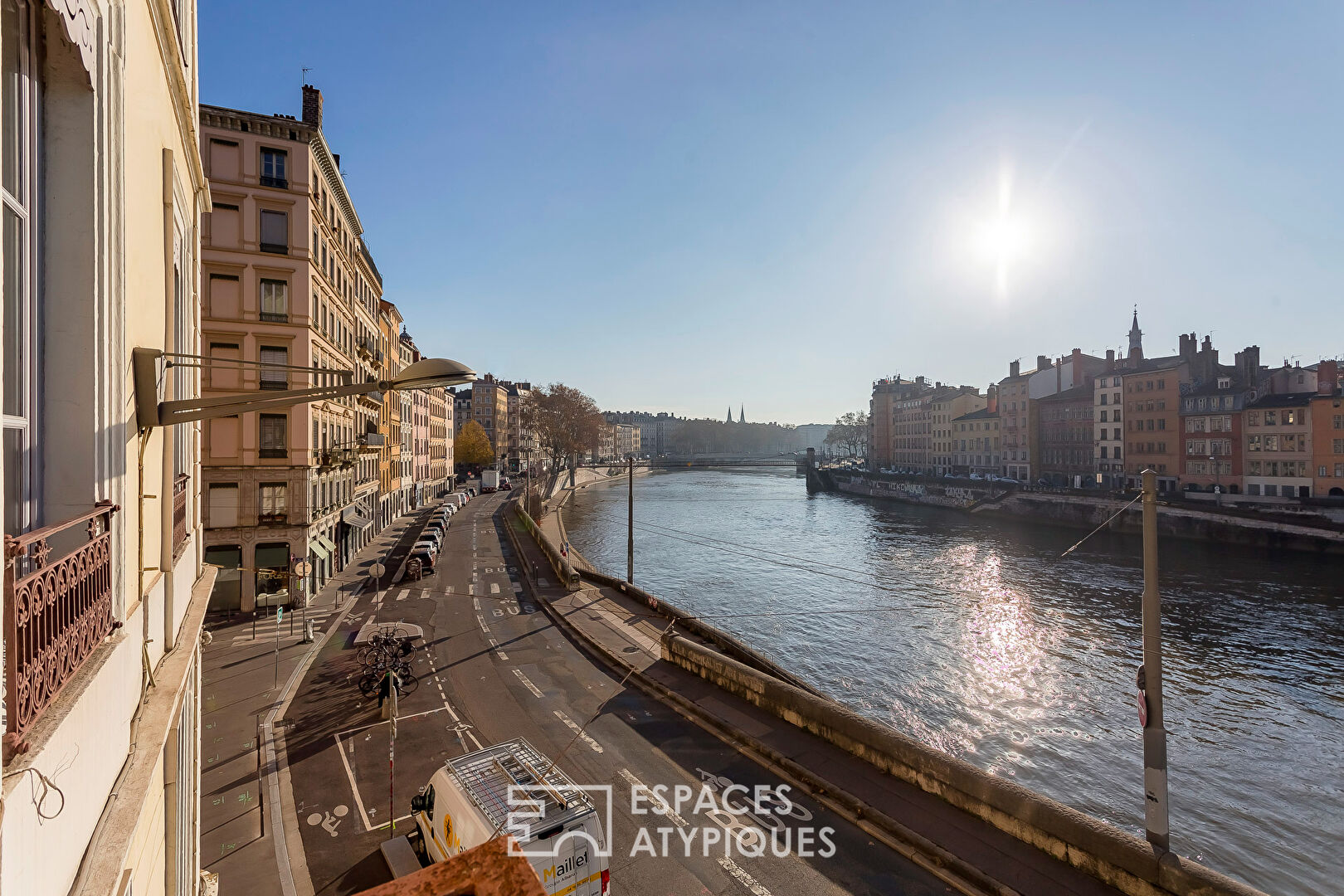 Appartement d’exception sur le quai Saint Vincent avec vue imprenable sur la Saône