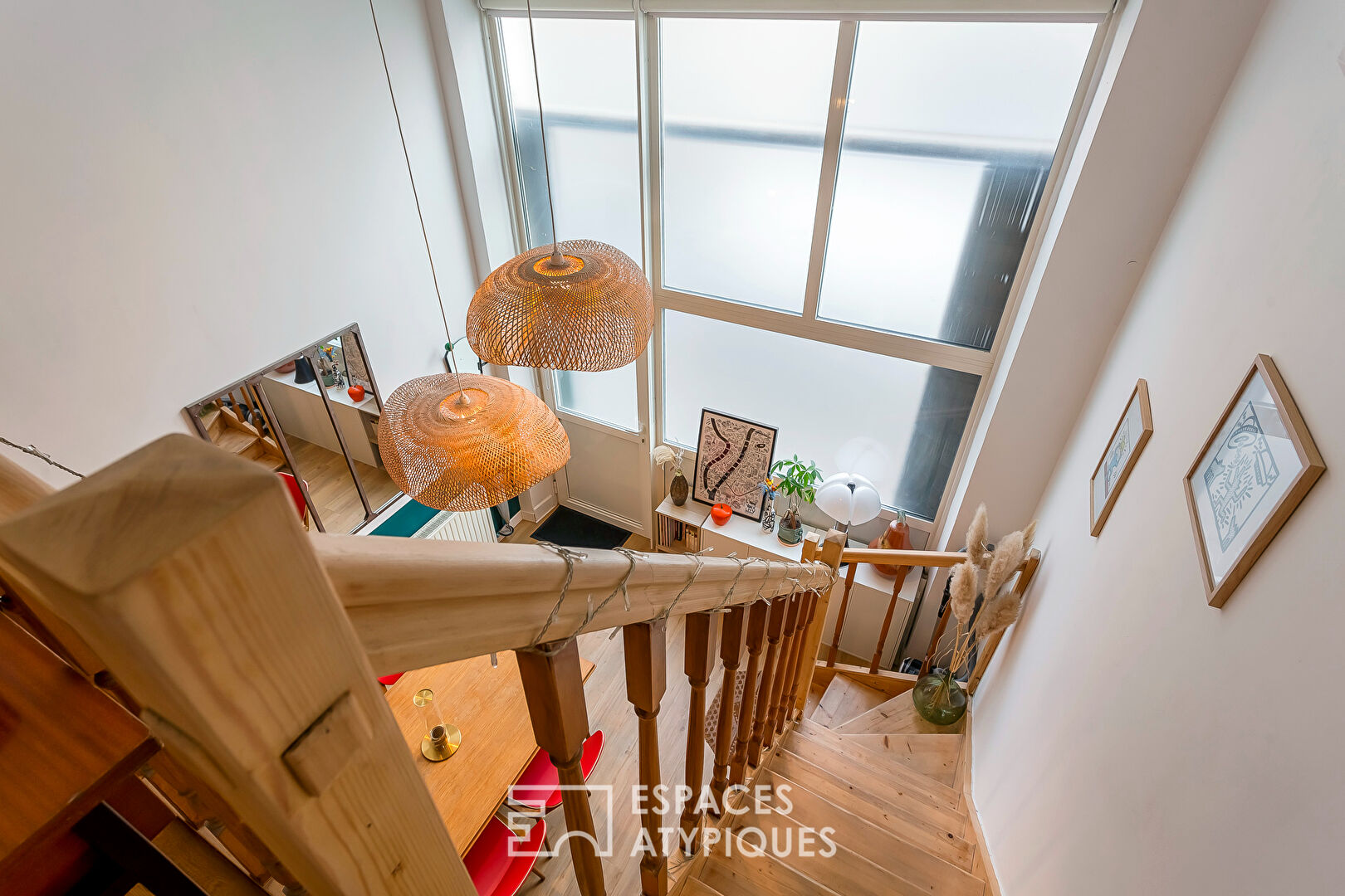 Appartement T3 type loft avec terrasse