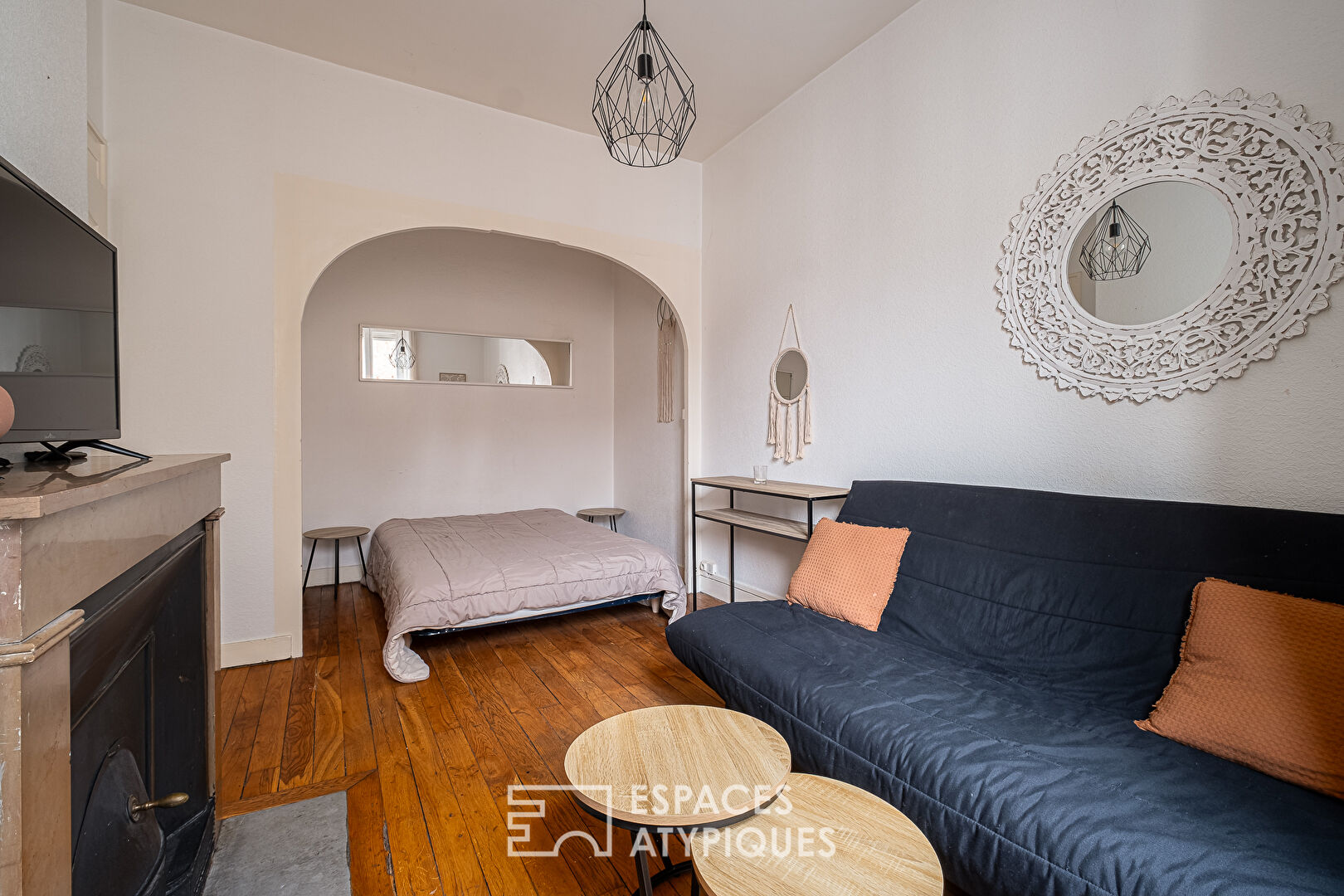 Furnished renovation in Duguesclin