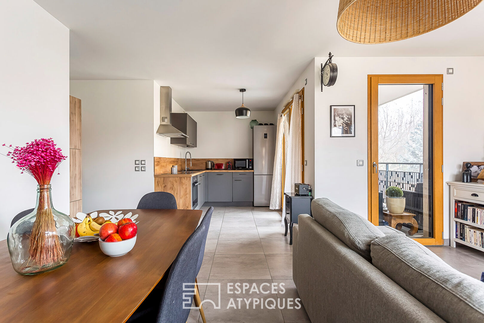 Appartement contemporain avec terrasse