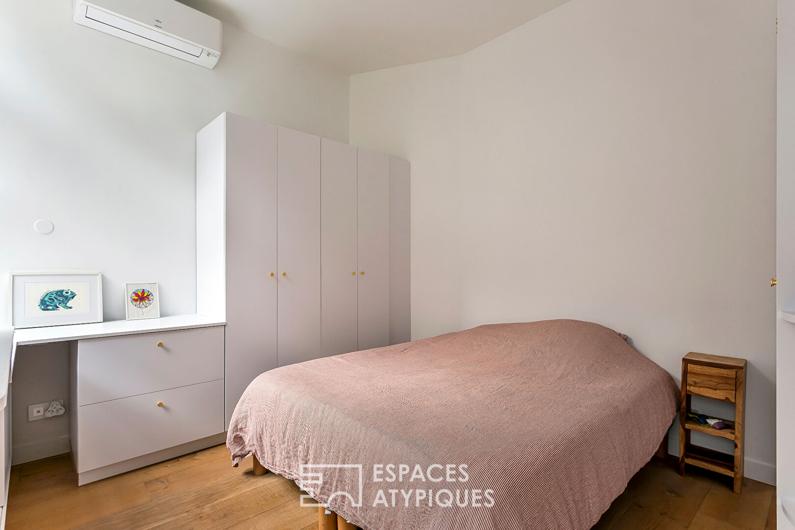 Appartement rénové au dernier étage