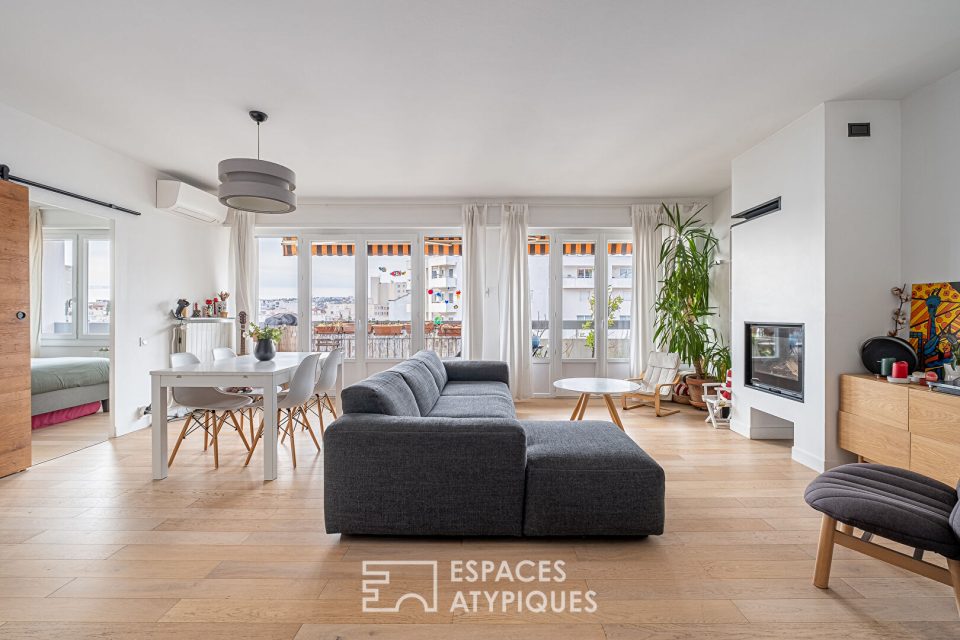 Appartement rénové en dernier étage au coeur du 6e arrondissement