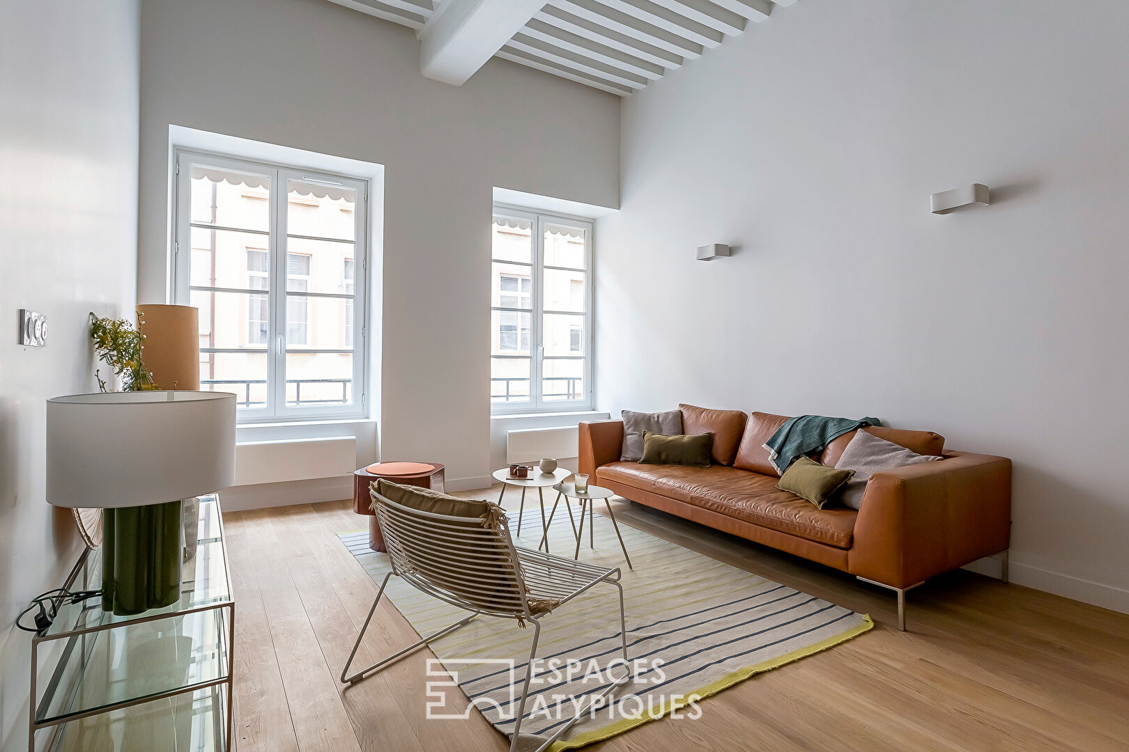 Appartement ancien rénové par architecte à quelques mètres du métro « Croix-Rousse »