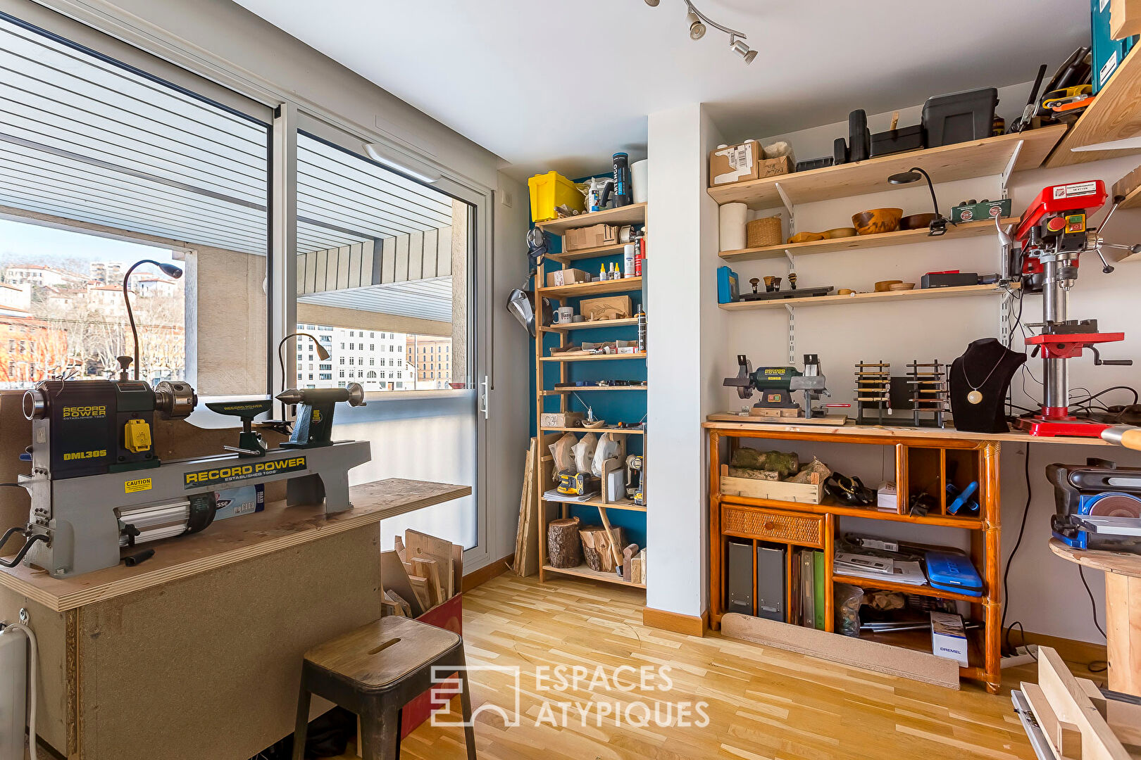 Family apartment overlooking the Saone