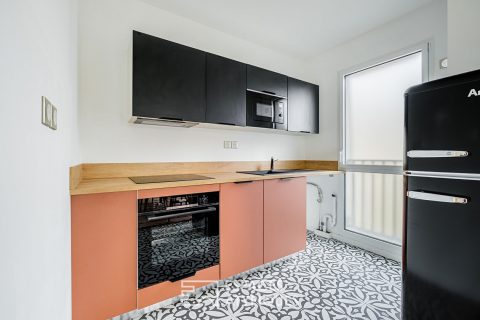 Appartement contemporain avec loggia au coeur des Chartreux