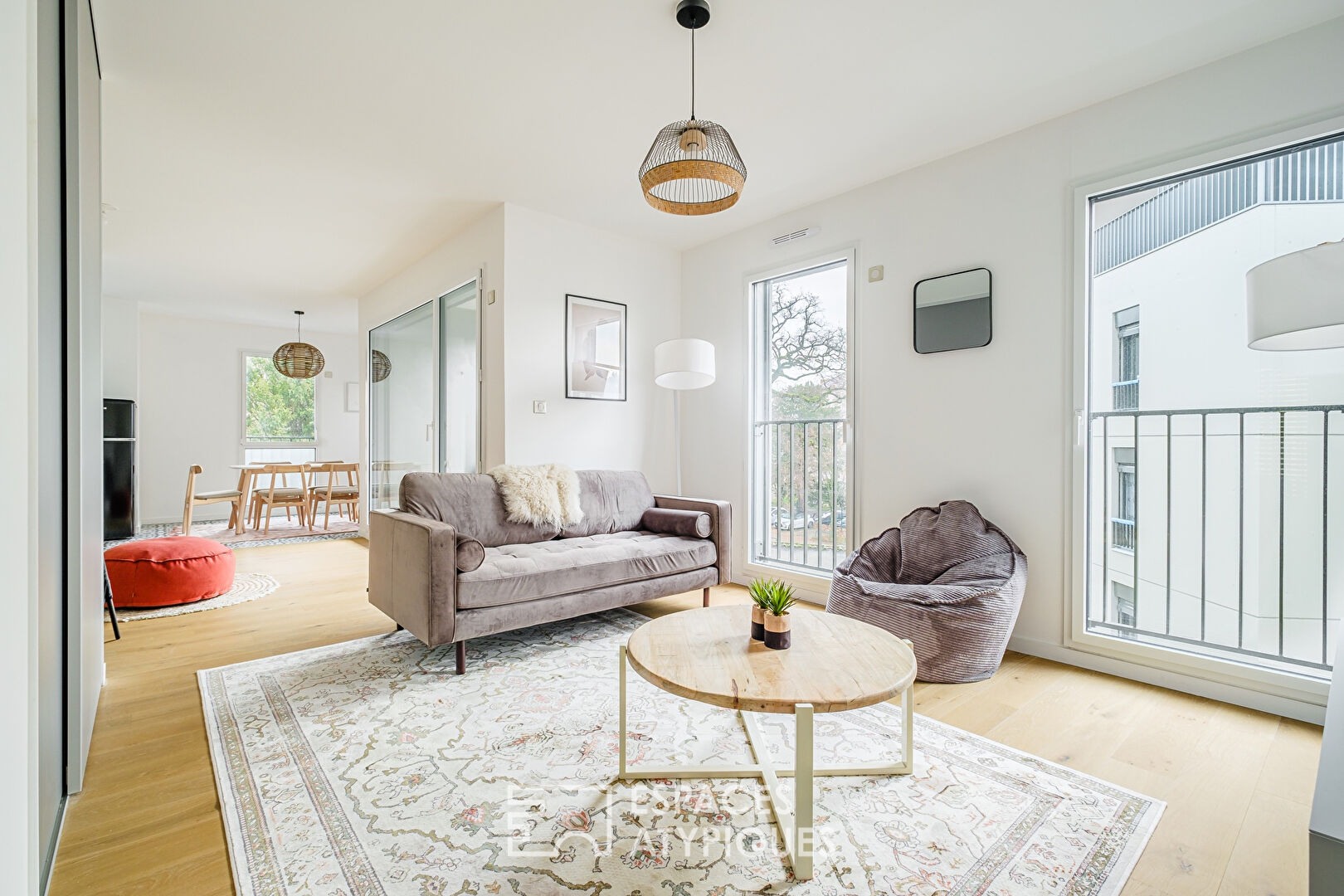 Appartement contemporain avec loggia au coeur des Chartreux