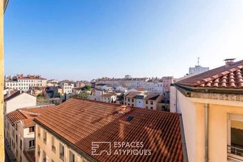 Top floor apartment with view