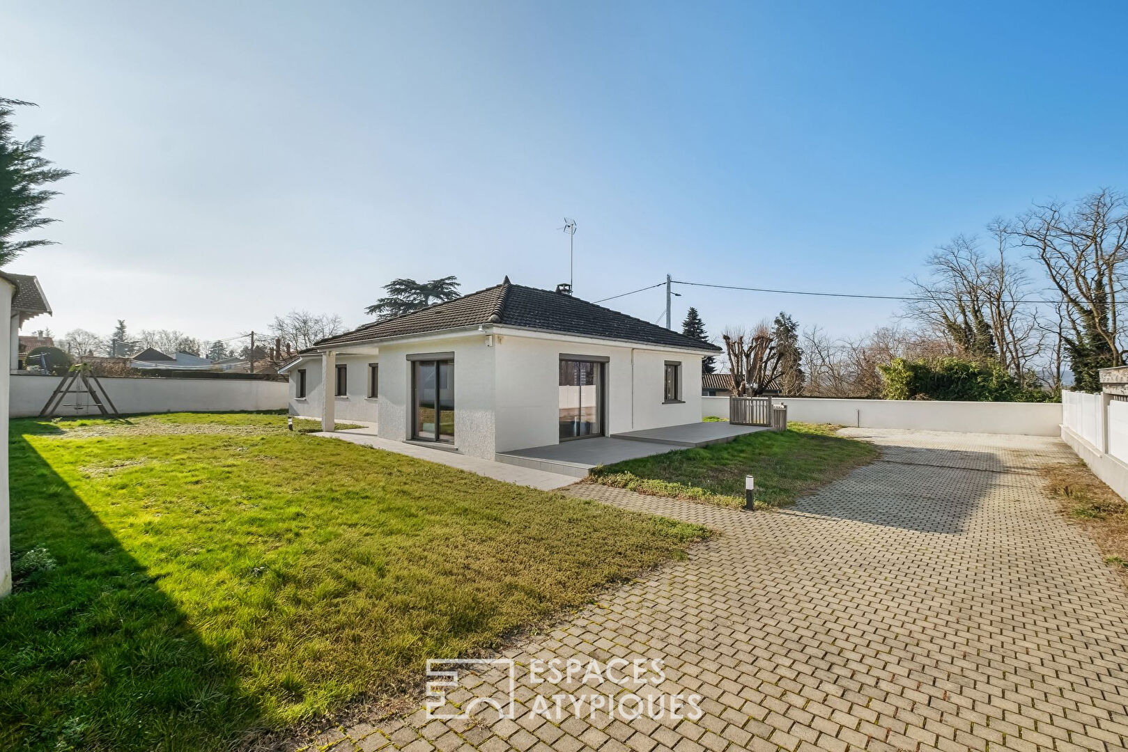 Maison familiale avec jardin piscinable à Jonage