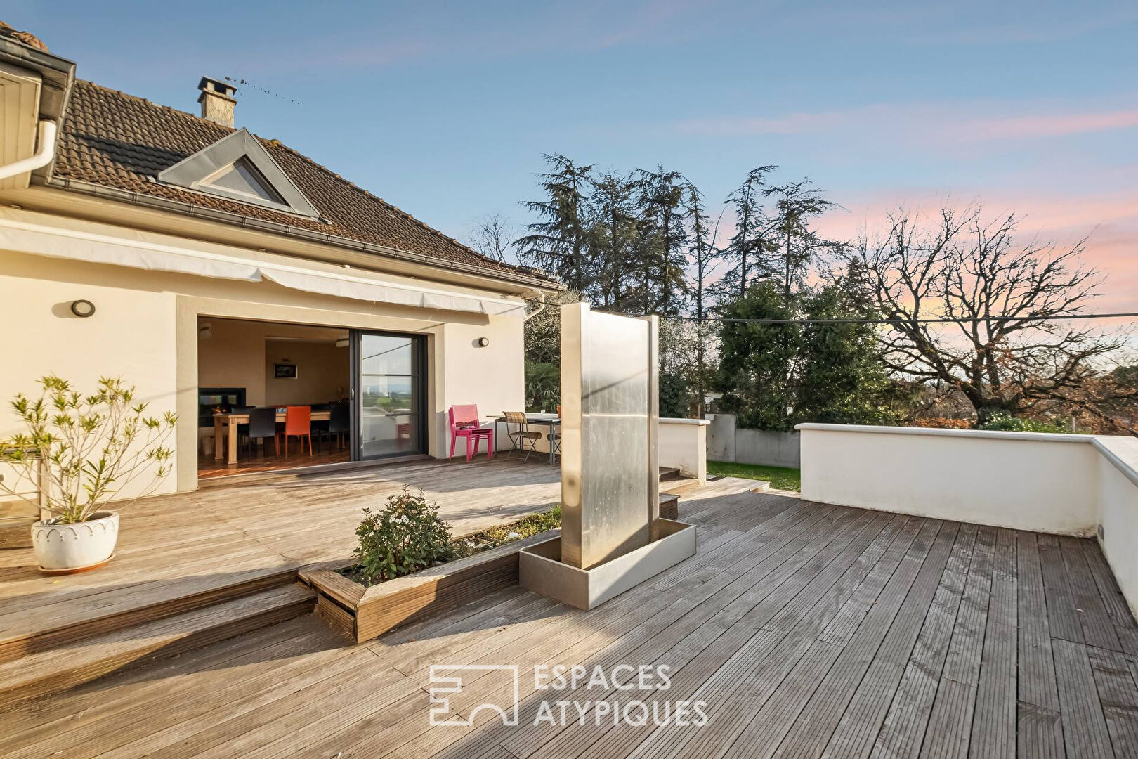 Maison rénovée avec piscine