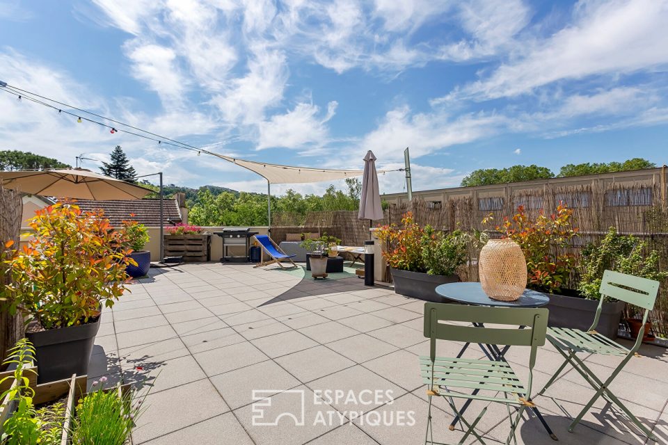 Appartement contemporain avec terrasse et vue dégagée