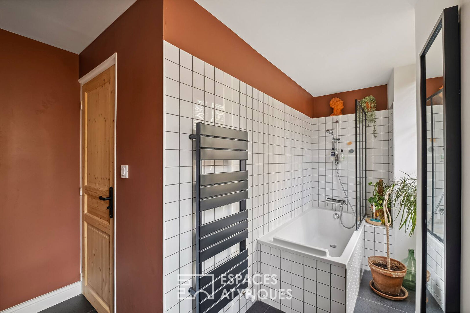 Charmant duplex avec jardin en plein coeur de Saint-Just