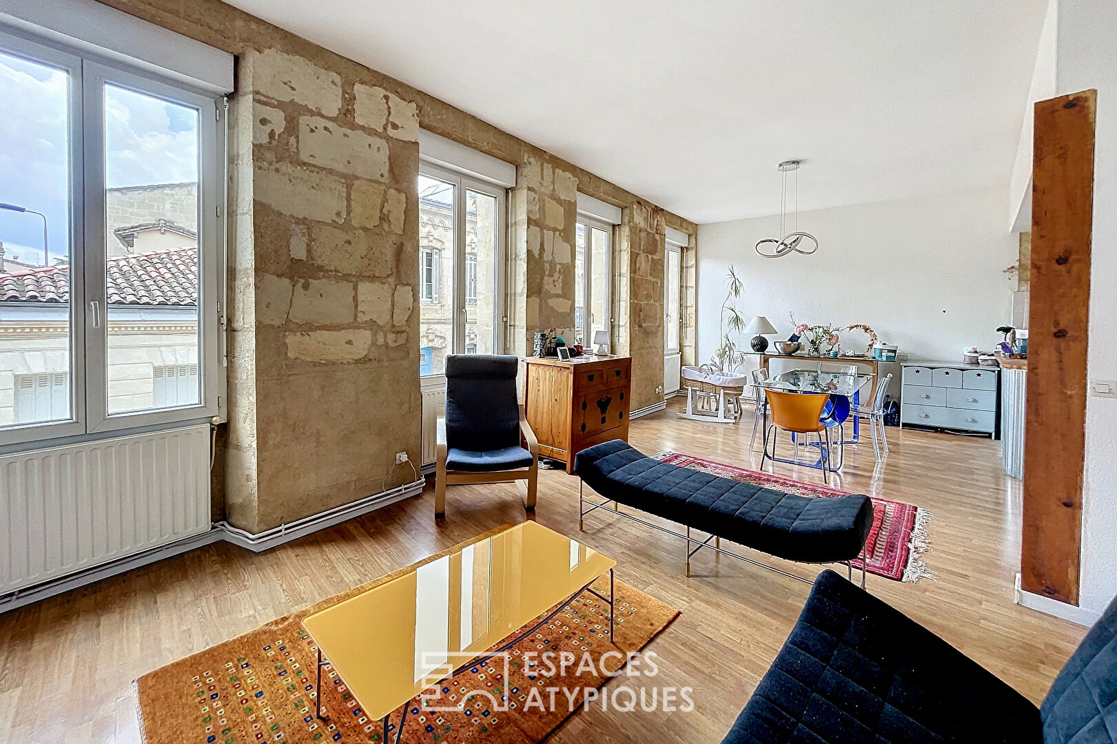 Appartement comme une maison avec terrasse à Saint Seurin