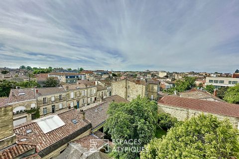 Apartment with panoramic view in Les Chartrons