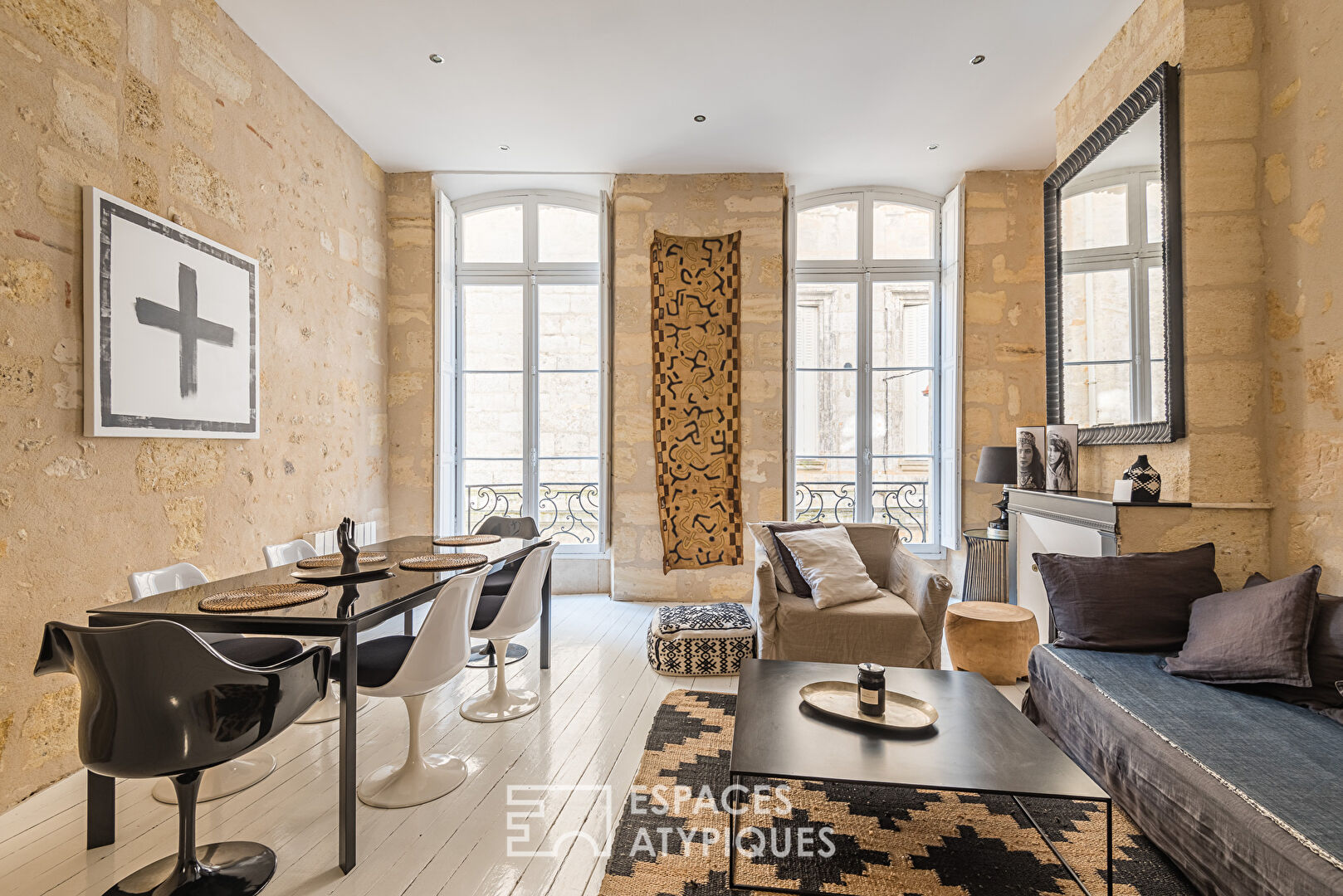 The elegant renovated duplex in the city center