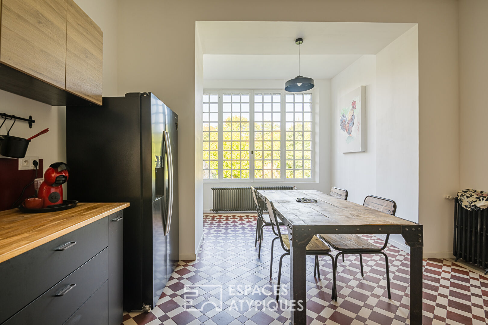 Maison bourgeoise avec grand jardin et piscine en centre ville