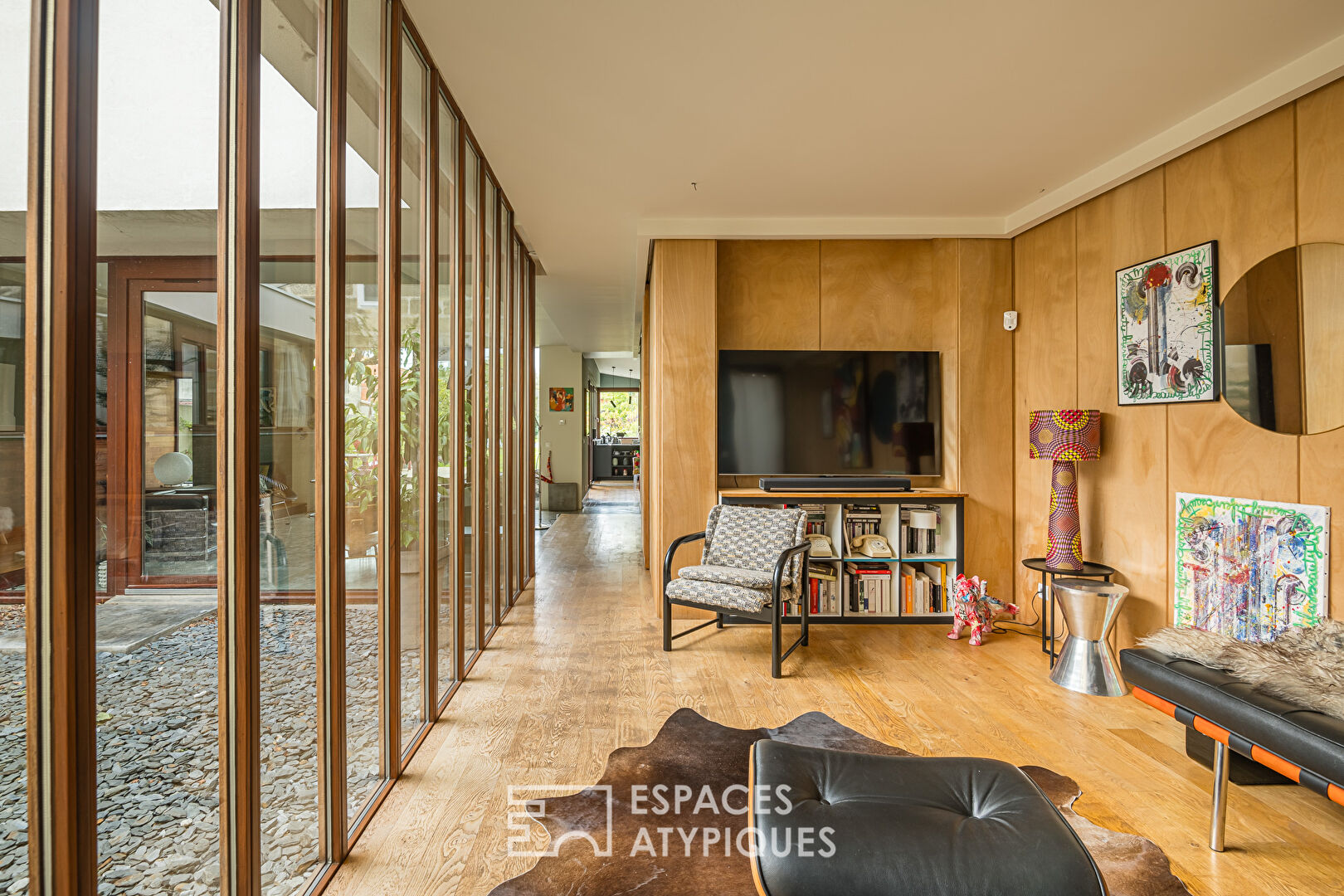 Charmante maison d’architecte avec grand jardin et piscine