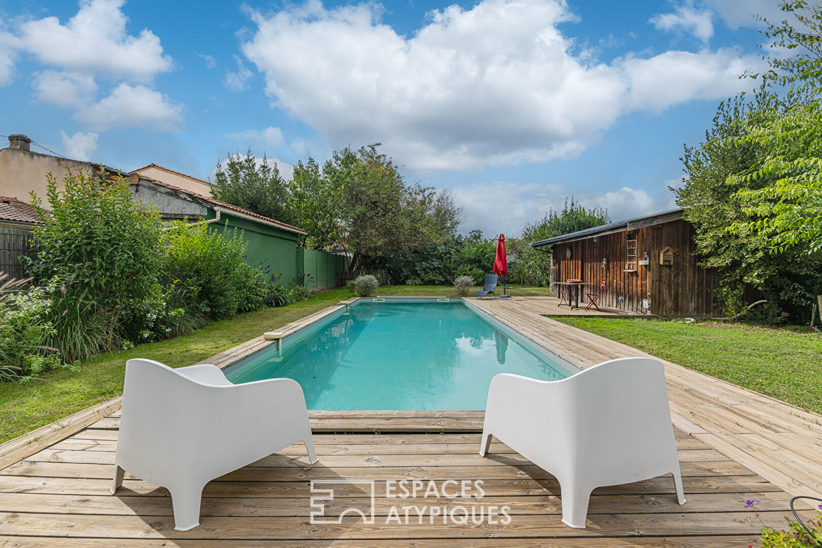 Charmante maison d’architecte avec grand jardin et piscine