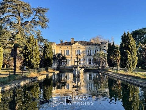 Château rénové dans son écrin de verdure