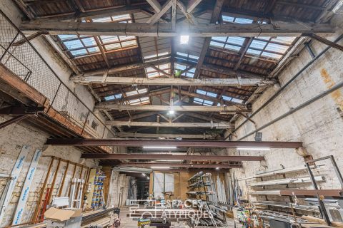 Hangar à réhabiliter aux Chartrons