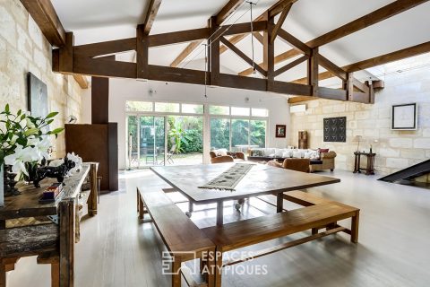 Maison loft avec garage, piscine et jardin