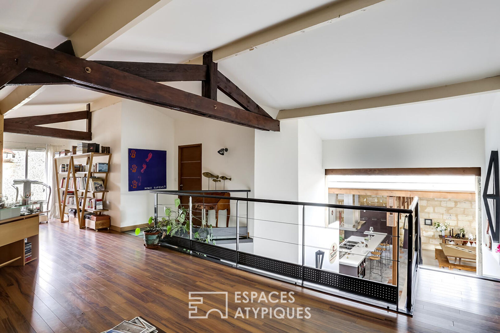 Maison loft avec garage, piscine et jardin