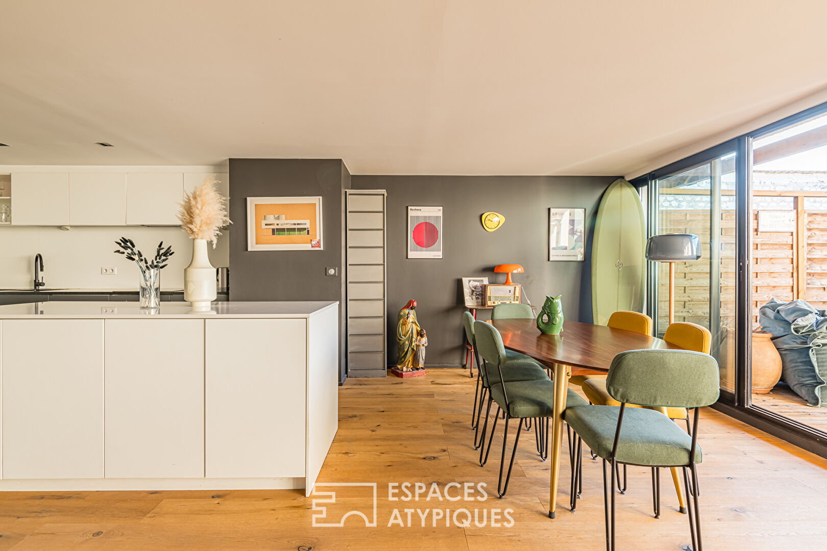 Loft duplex avec terrasse et garage aux Chartrons