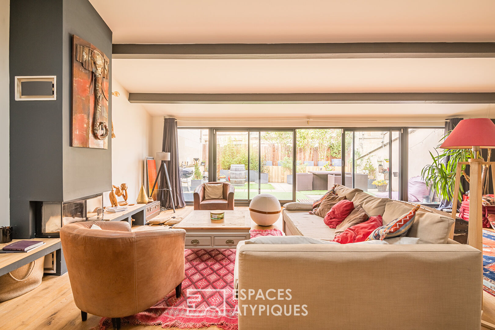 Loft with large garage and terrace